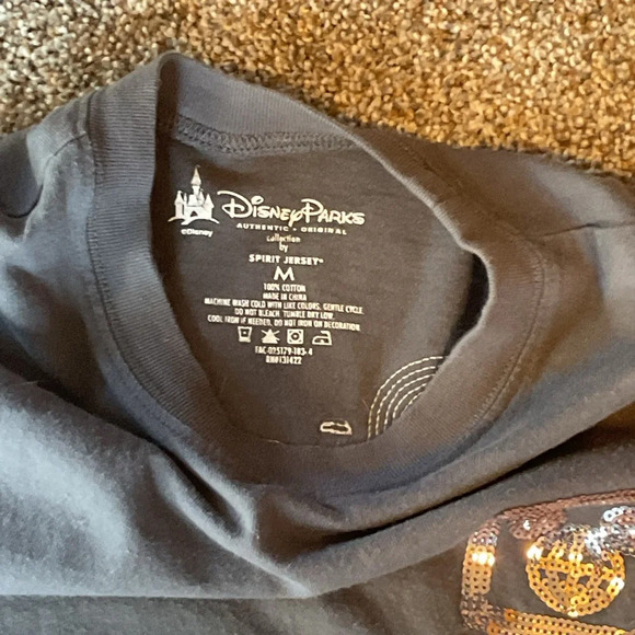 Walt Disney World Briar Rose Gray and Rose Gold Spirit Jersey. Size Medium - Picture 4 of 8